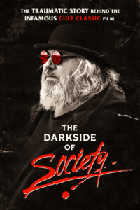 Bearded man wearing a hat and sunglasses